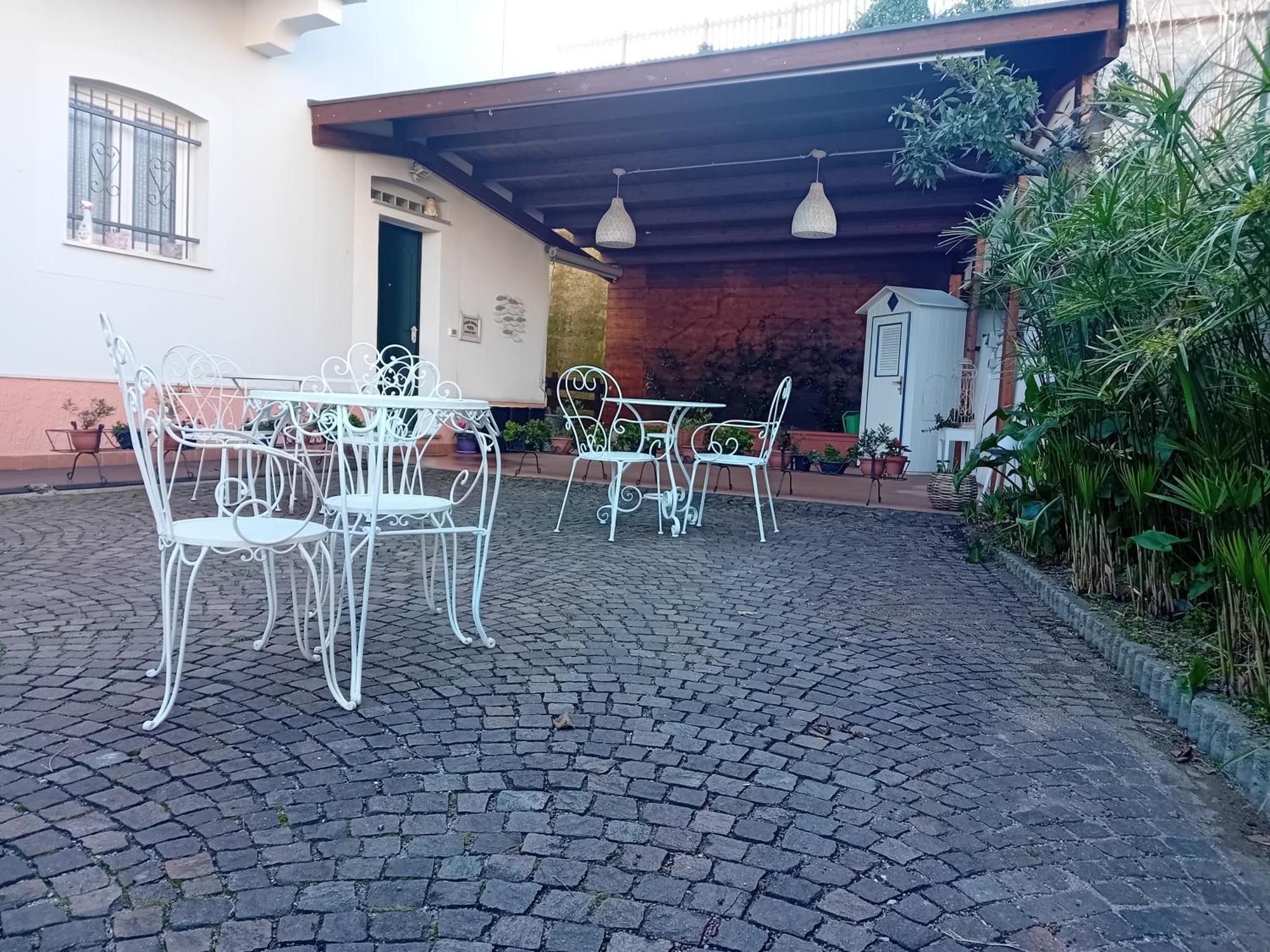B&B Ai Tre Archi Spotorno Exteriér fotografie