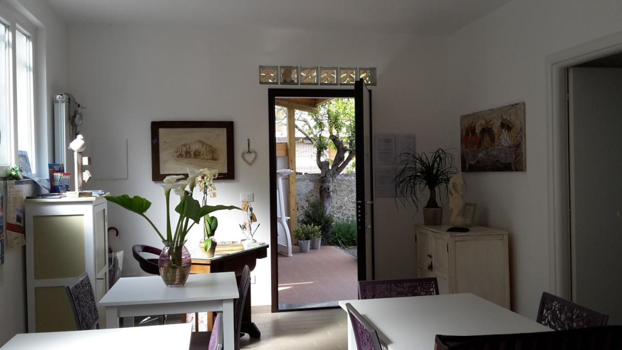 B&B Ai Tre Archi Spotorno Exteriér fotografie