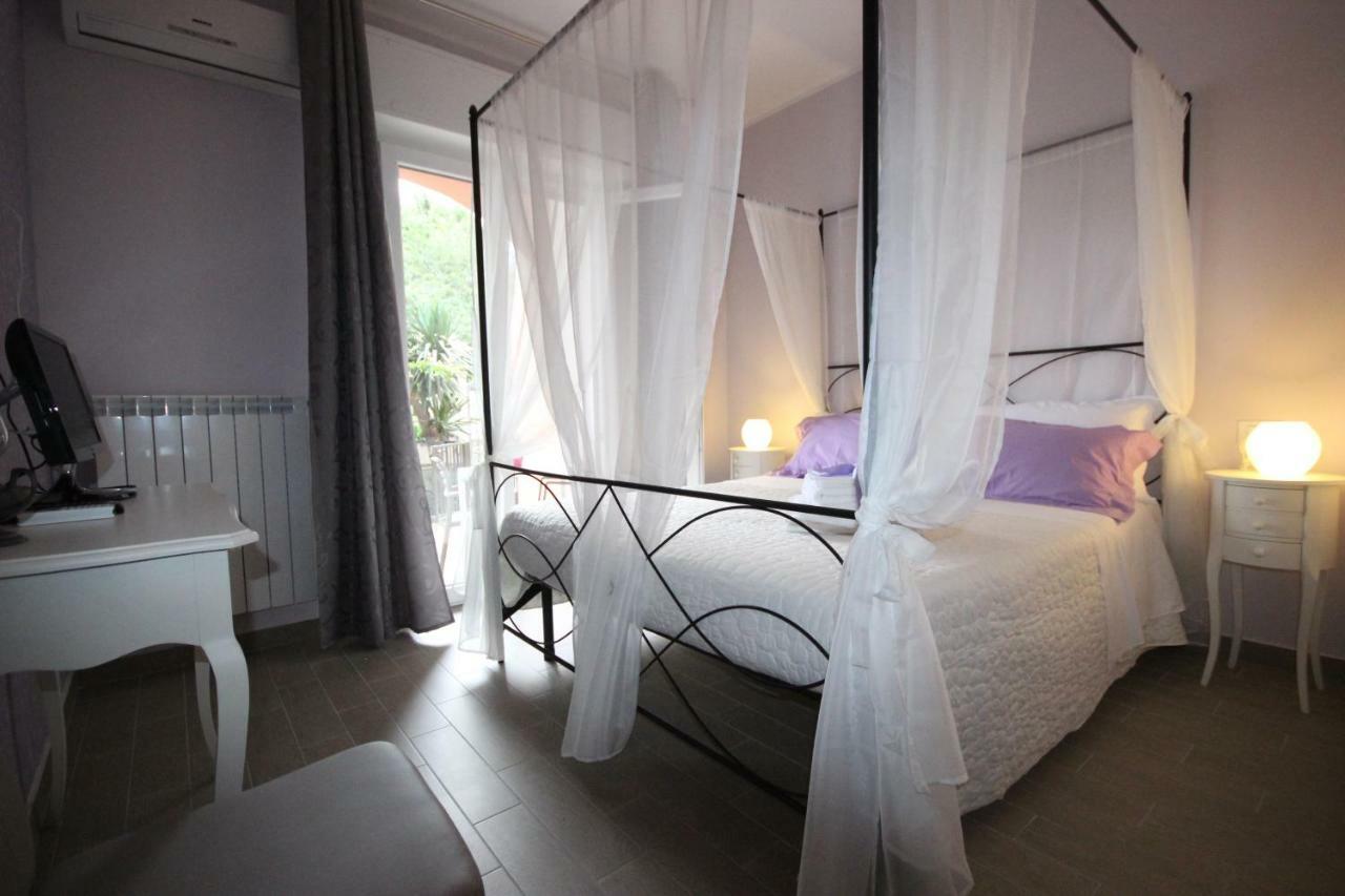 B&B Ai Tre Archi Spotorno Exteriér fotografie